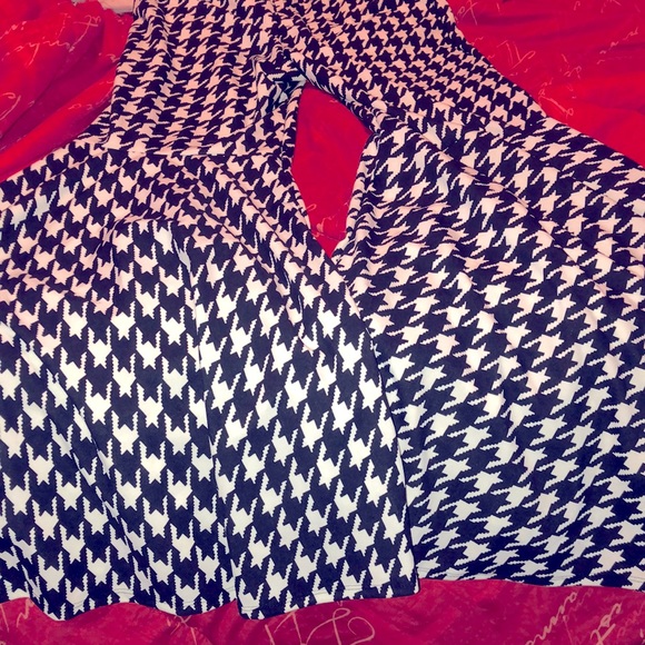 Jeans - Picture 2 of 2